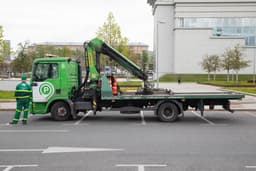From flat tires to engine failures, count on us for prompt and safe towing solutions!